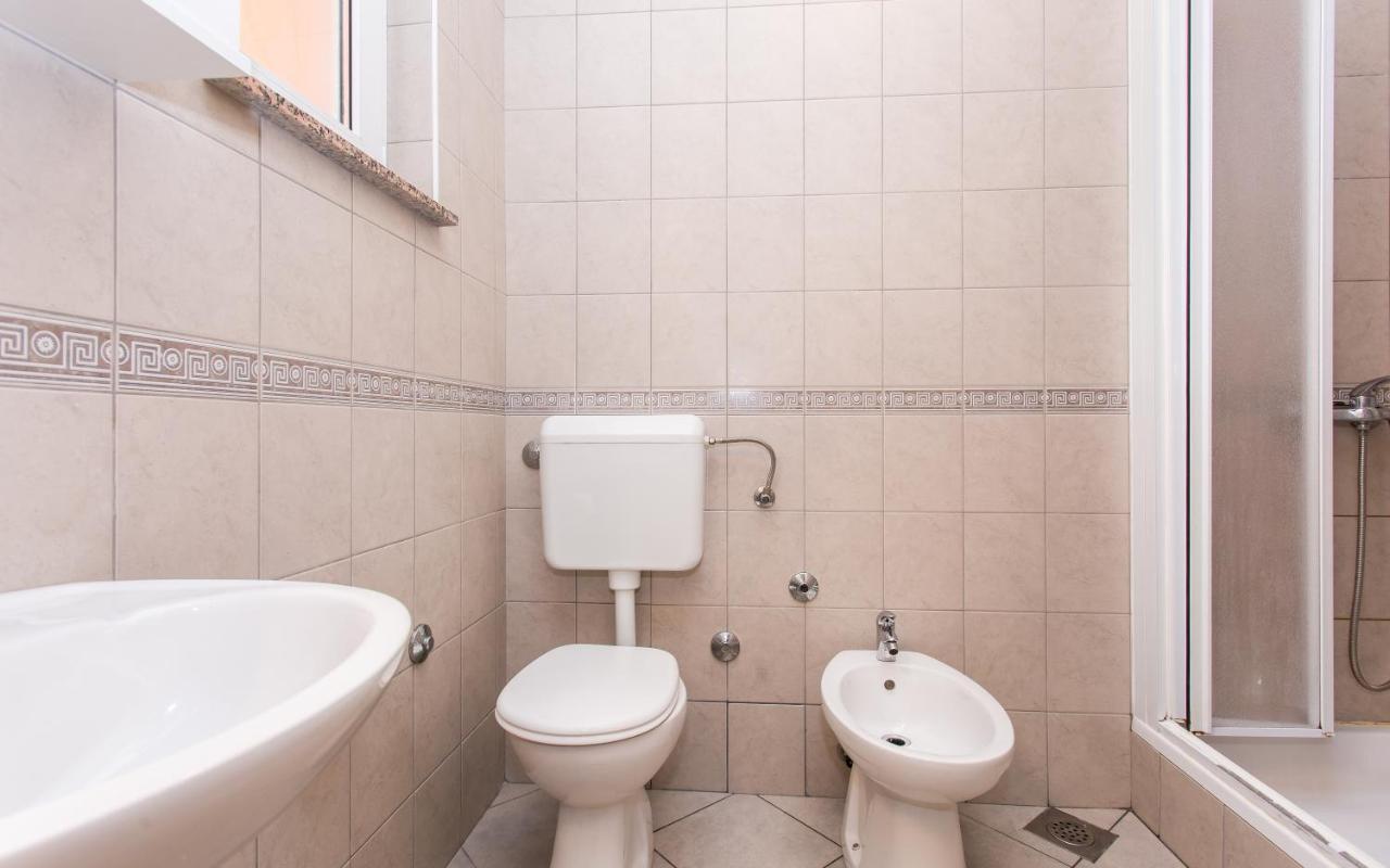 Apartman Justinic Šilo Екстериор снимка