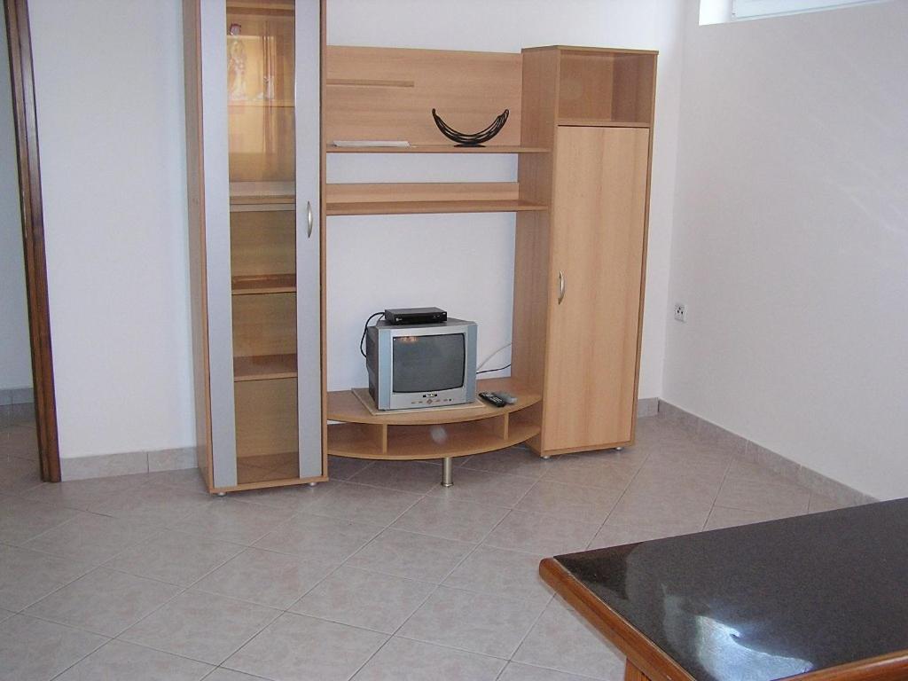 Apartman Justinic Šilo Екстериор снимка